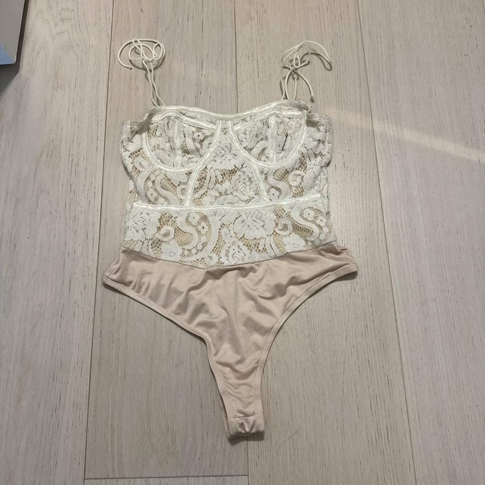 Superdown Lace Body Suit